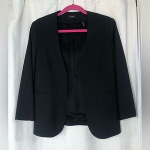 Theory Lindrayia B Admiral Crepe Jacket Blazer Short Black 10 Wool 3/4 Sleeve